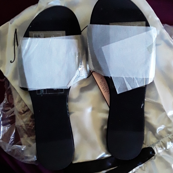 Slides - Picture 4 of 4